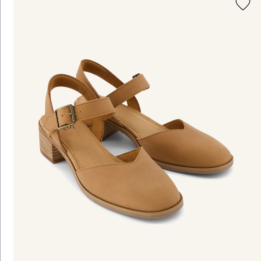 Toms women’s casual shoes